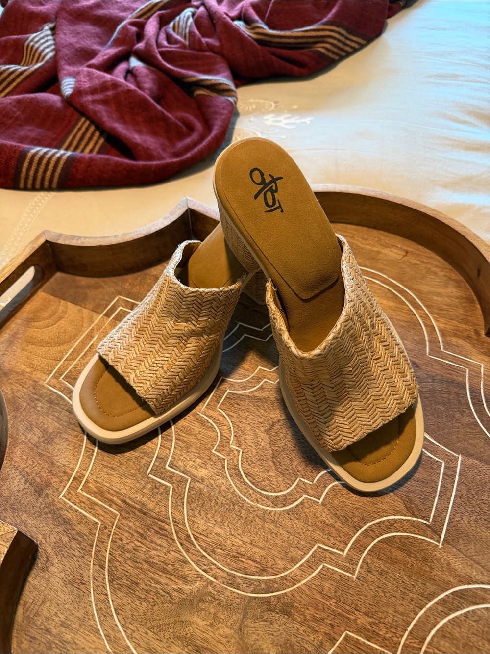Otbt Woven raffia heeled sandals(bw)